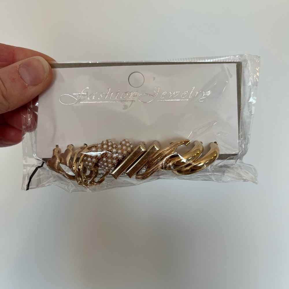 FREE with any purchase - Gold toned Fashion Jewelry earrings